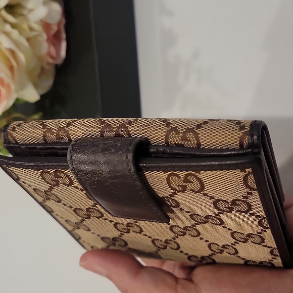 Authentic Gucci wallet - Picture 5 of 11